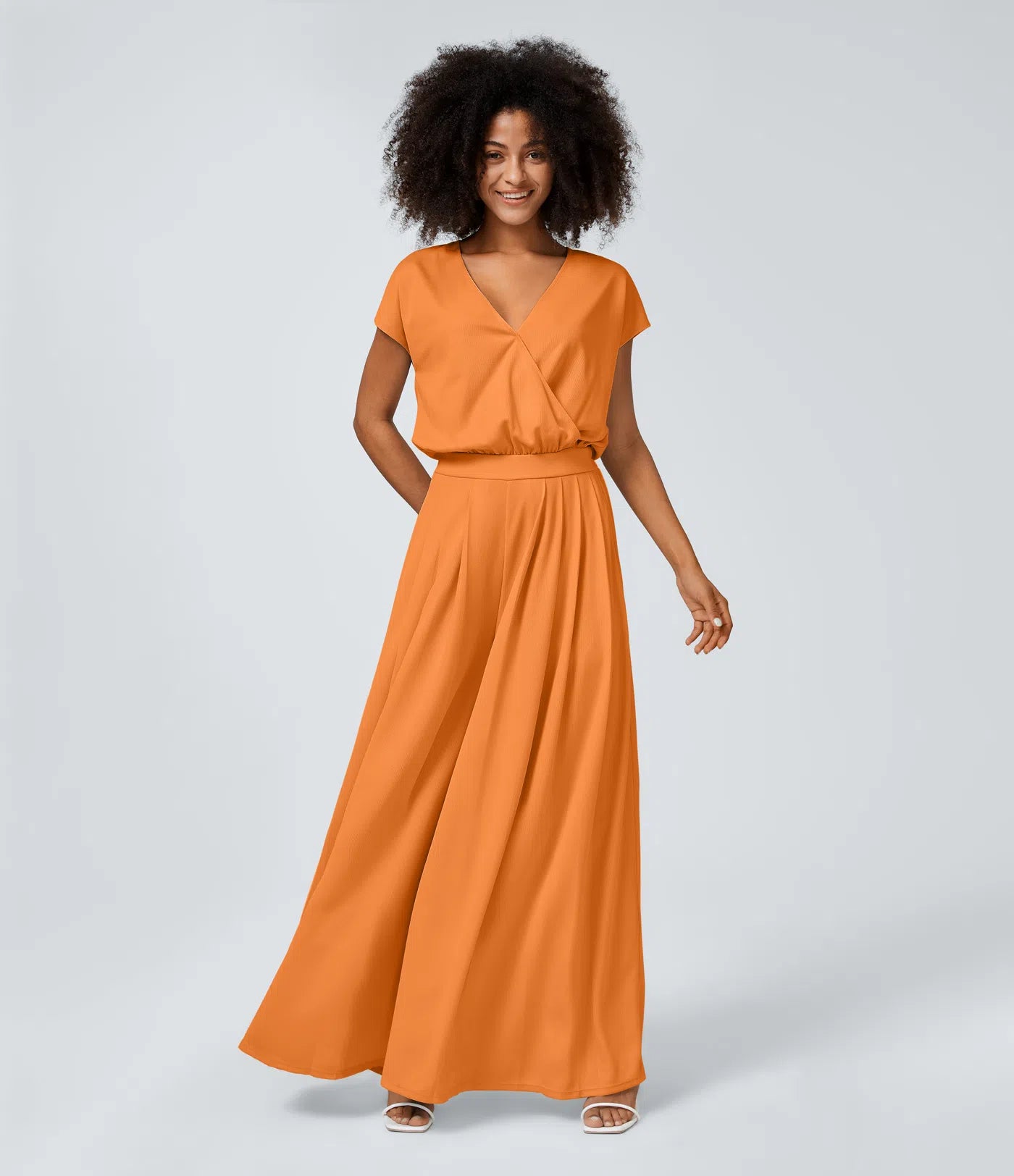 Jumpsuit mit V-Ausschnitt